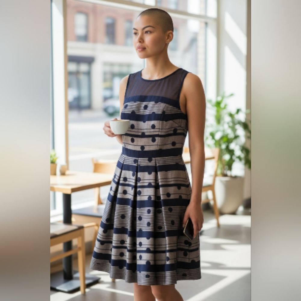 SD Collection Elegant Navy Blue and Cream Striped Dress Size 8P